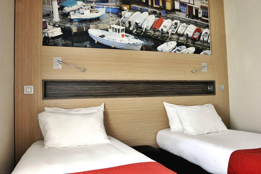 Greet Hotel Marseille Provence Aeroport Βιτρόλ Εξωτερικό φωτογραφία