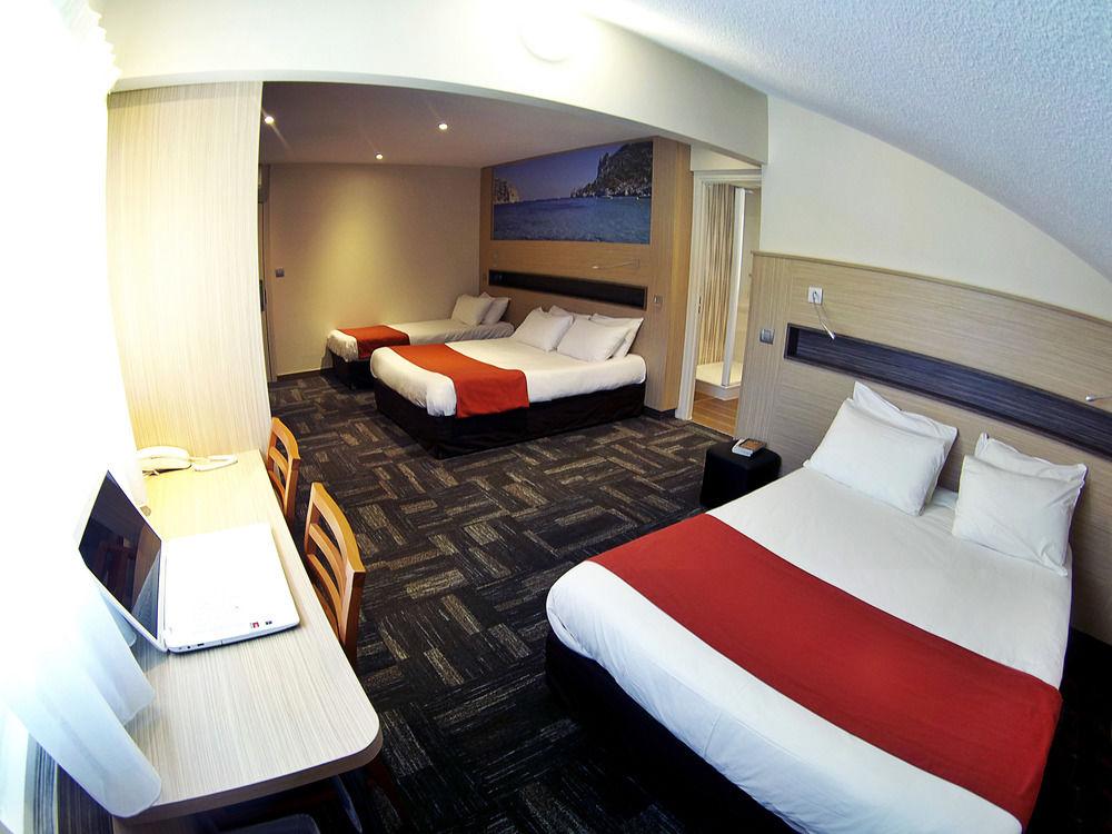 Greet Hotel Marseille Provence Aeroport Βιτρόλ Εξωτερικό φωτογραφία