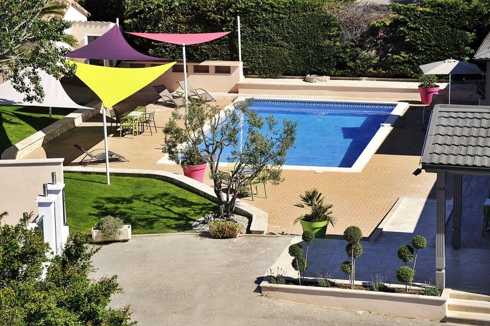Greet Hotel Marseille Provence Aeroport Βιτρόλ Εξωτερικό φωτογραφία
