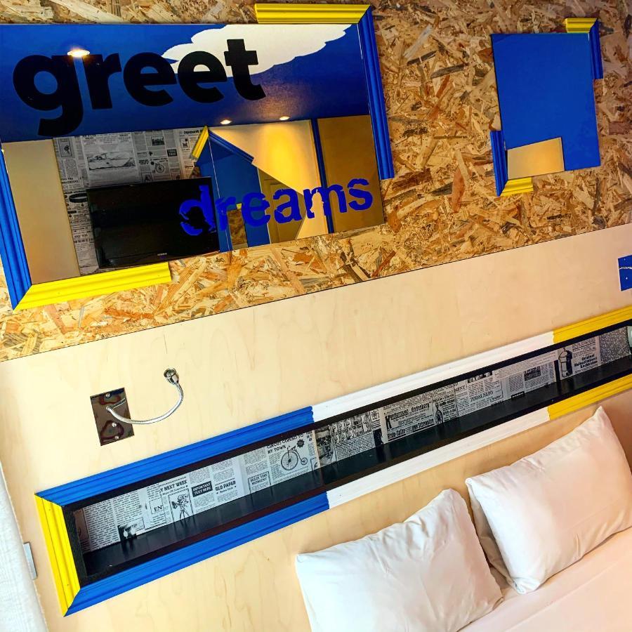 Greet Hotel Marseille Provence Aeroport Βιτρόλ Εξωτερικό φωτογραφία