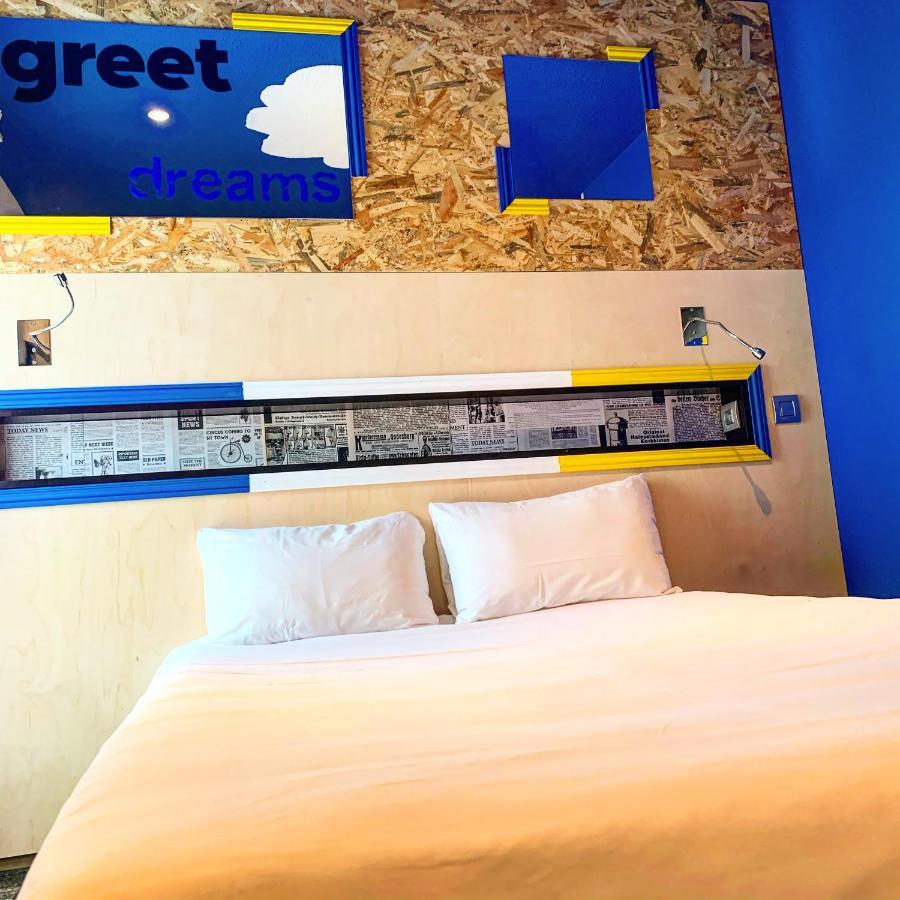 Greet Hotel Marseille Provence Aeroport Βιτρόλ Εξωτερικό φωτογραφία